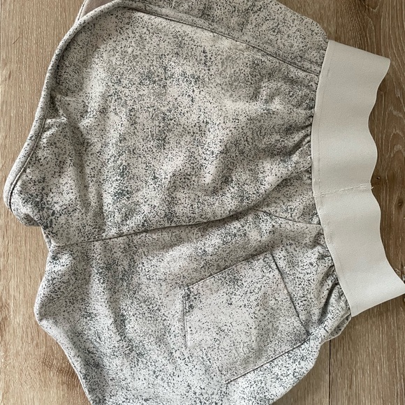 Gymshark size small grey workout training running shorts - Picture 4 of 4